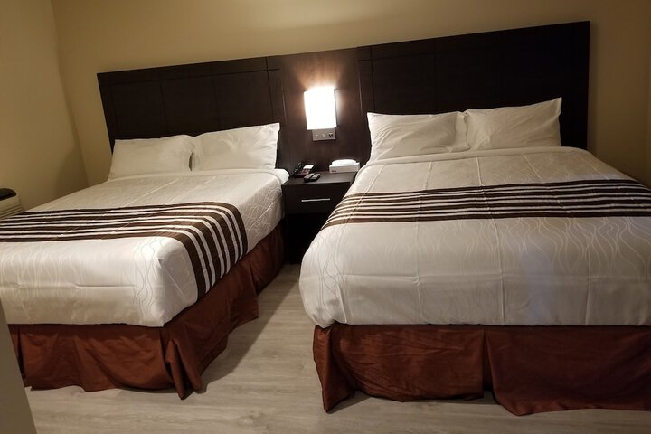Room 5 of 13