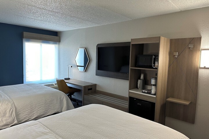 Room 18 of 45