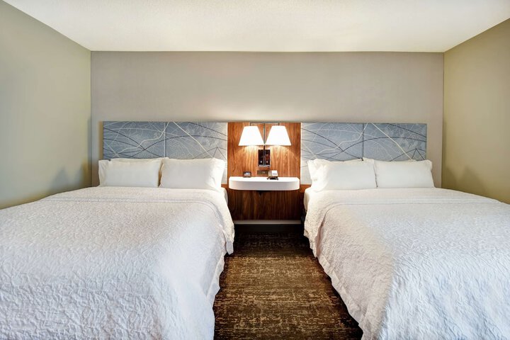 Hampton Inn Atlanta-Mall of Georgia