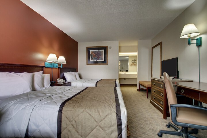 Room 18 of 19
