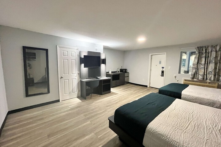 Room 16 of 17