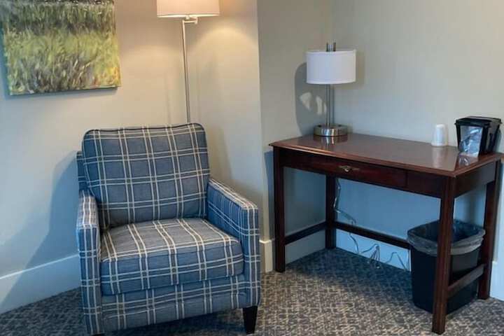 Room 22 of 47