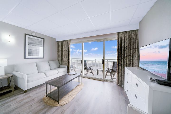 Montreal Beach Resort