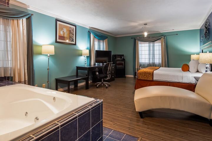 Room 21 of 47