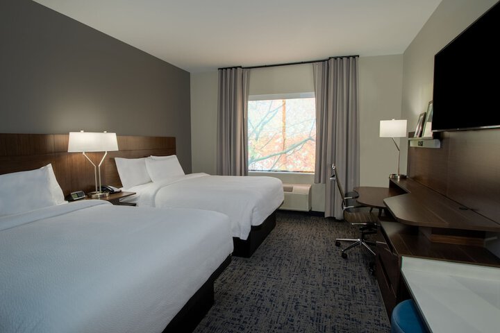 Room 19 of 34