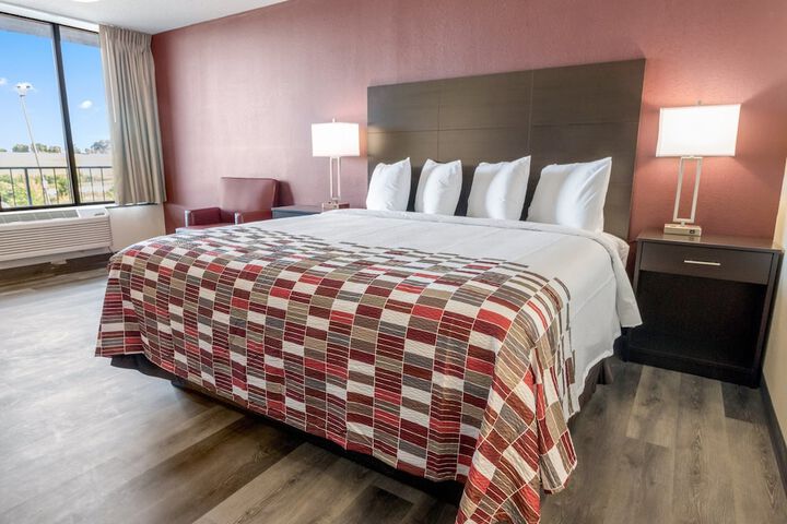 Red Roof Inn Dandridge