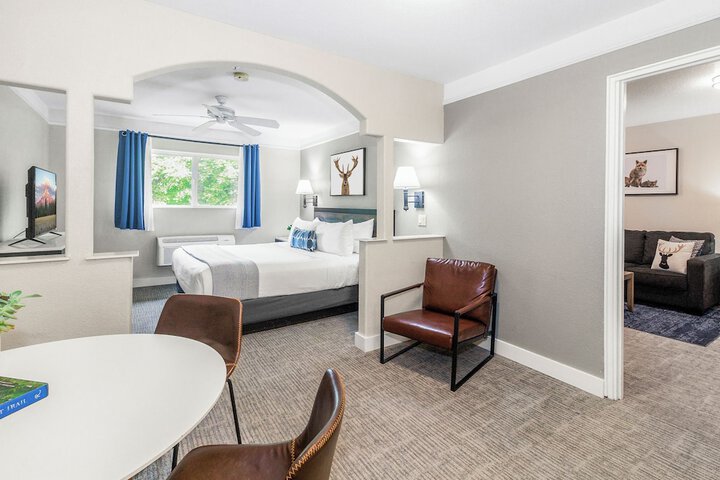 Room 19 of 44