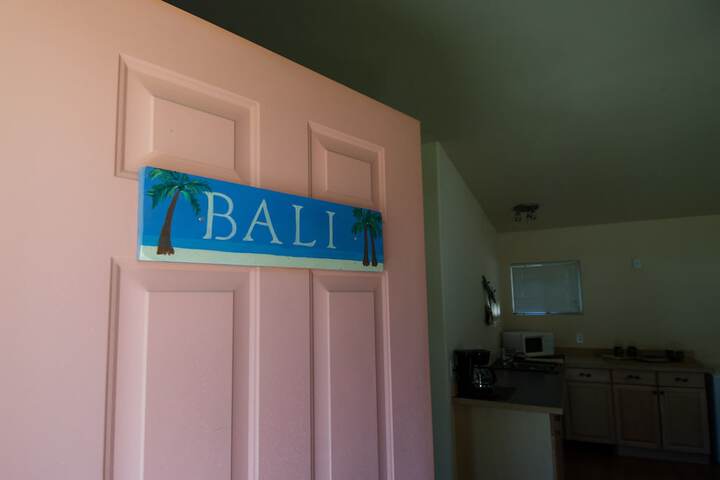 Room 40 of 74