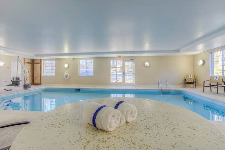Pool 4 of 23
