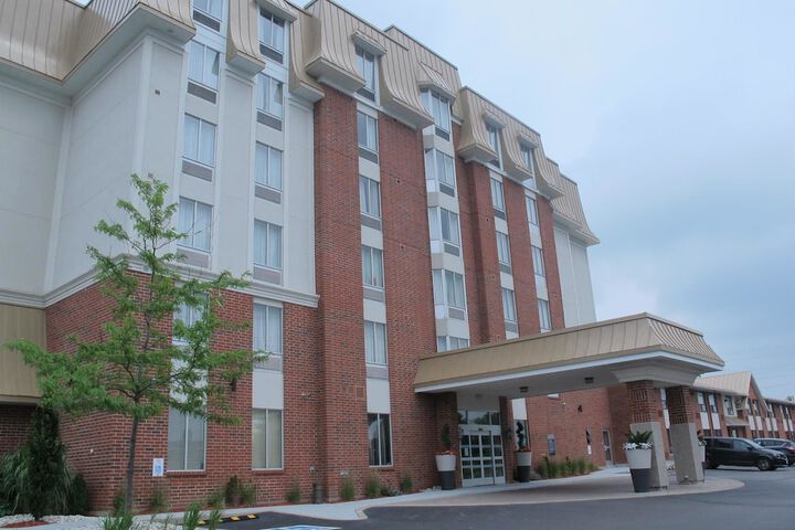 Hotel 2 of 59