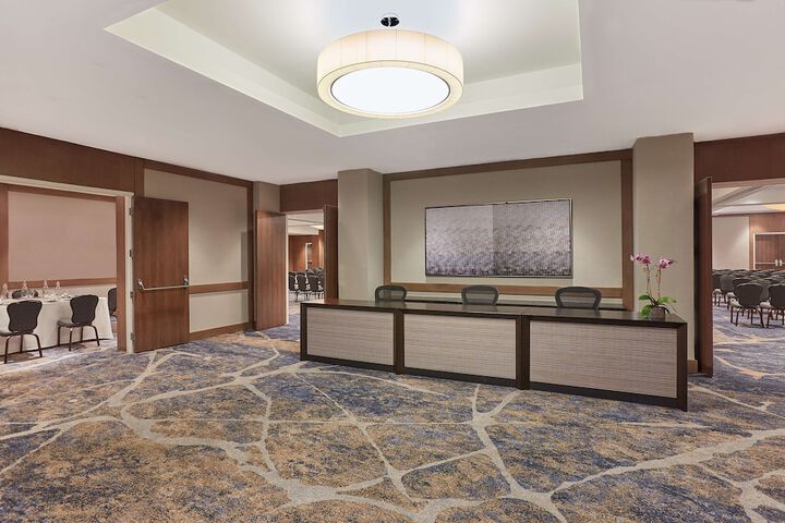 Hyatt Regency Newport Beach West