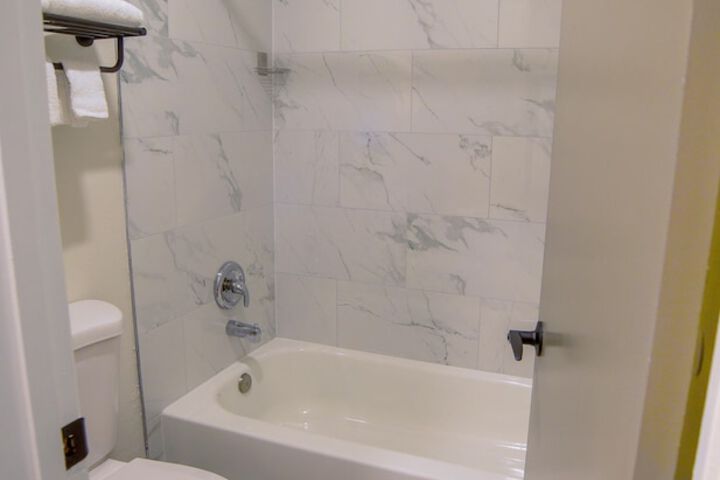 Room 15 of 20