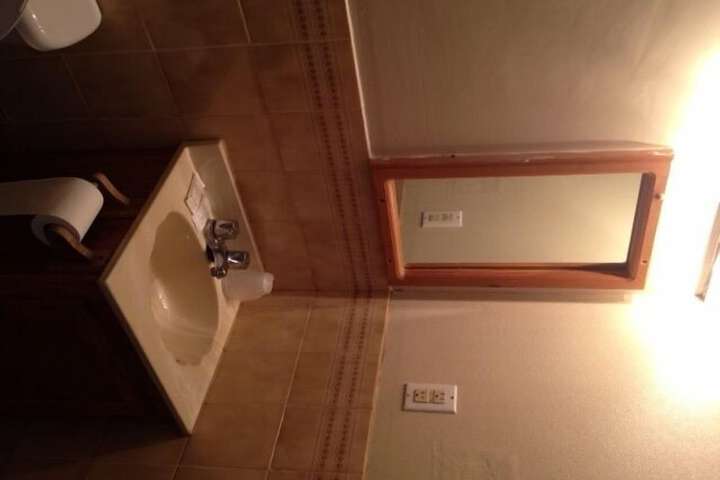 Room 16 of 39