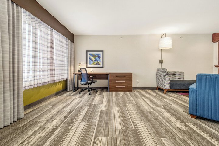 Room 184 of 348