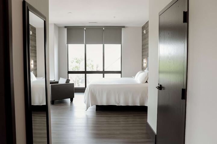 Room 135 of 174