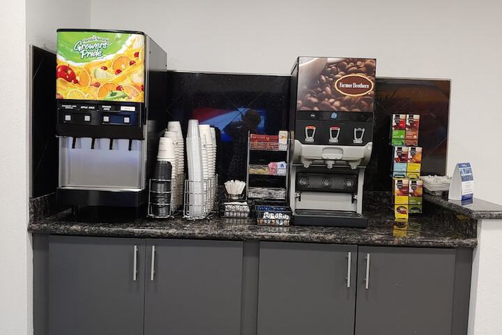 Breakfast/Coffee Service 39 of 43