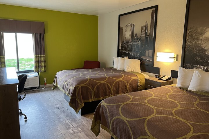 Room 21 of 30