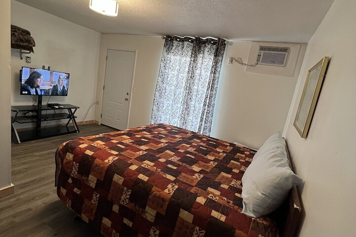 Room 20 of 34