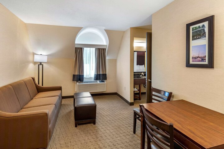 Comfort Inn