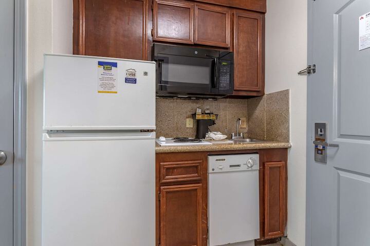 Room 19 of 47