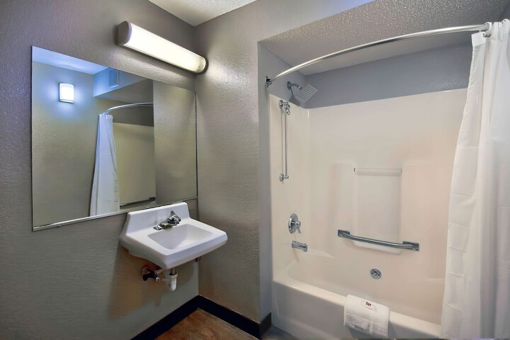 Room 19 of 22