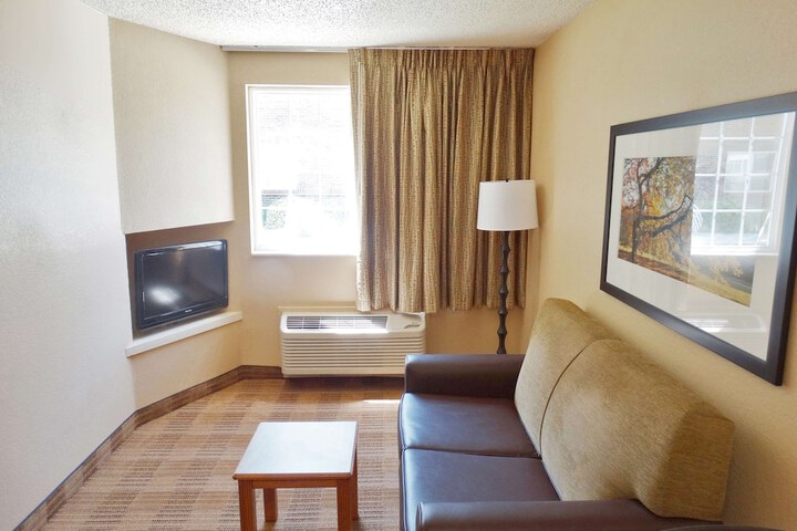 Room 15 of 31