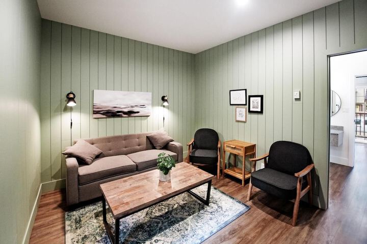 Room 12 of 24