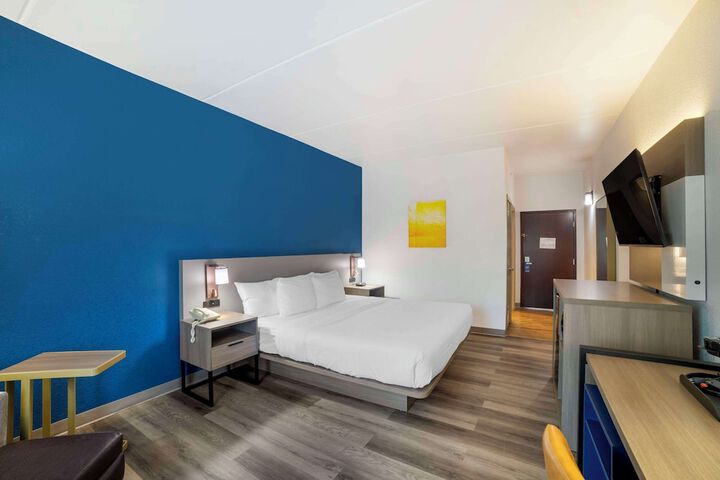 Room 19 of 31