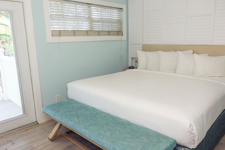 Room 48 of 75