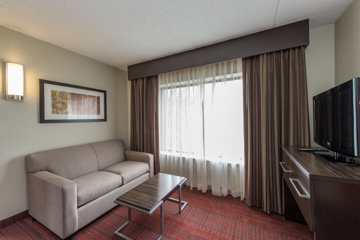 Room 16 of 50