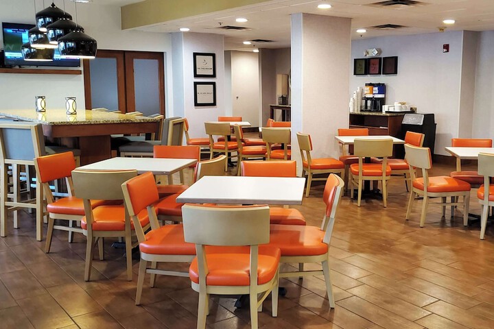 Hampton Inn Hillsville