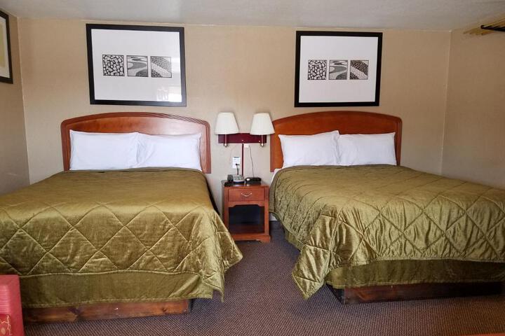 Budget Inn