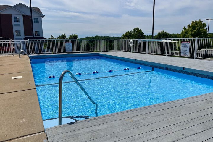 Pool 6 of 32