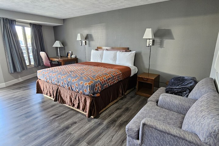 Royal Inn Motel