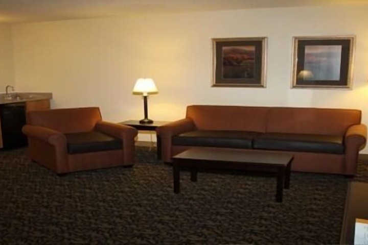Room 7 of 23