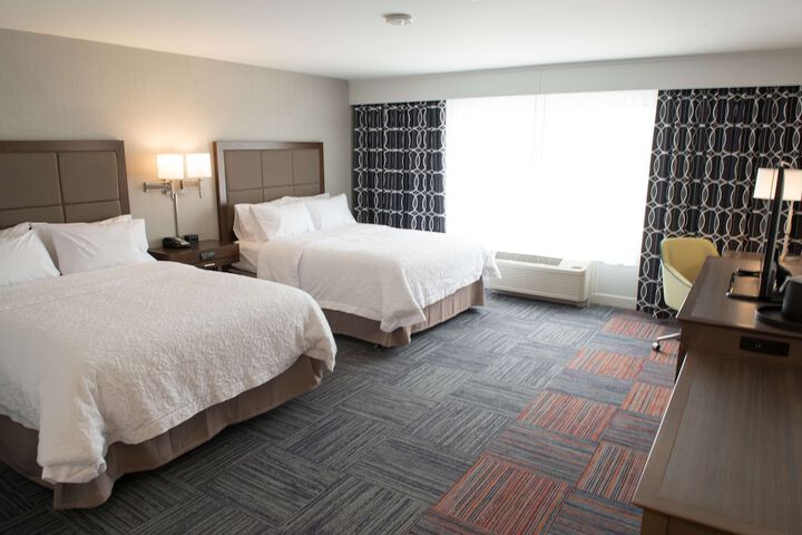 Room 12 of 40