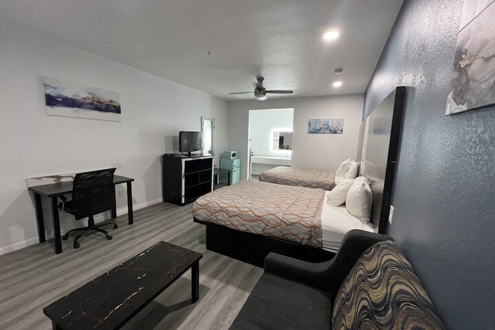 Room 30 of 52