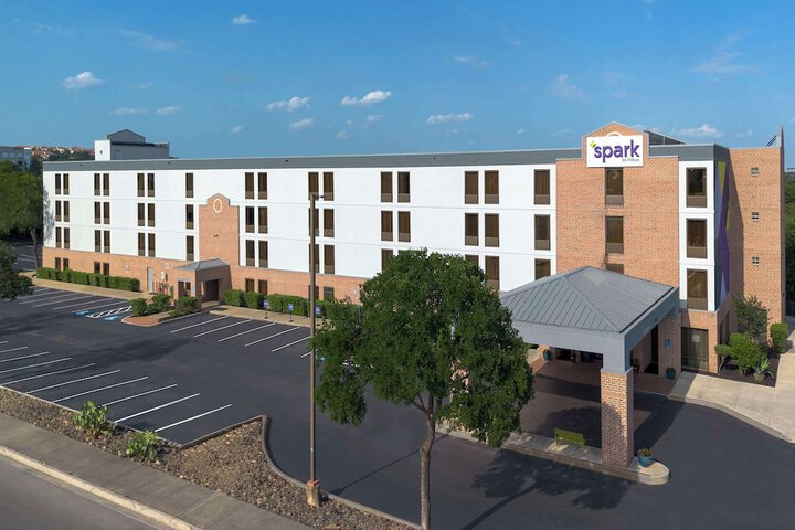 Spark by Hilton San Antonio Northwest near Six Flags