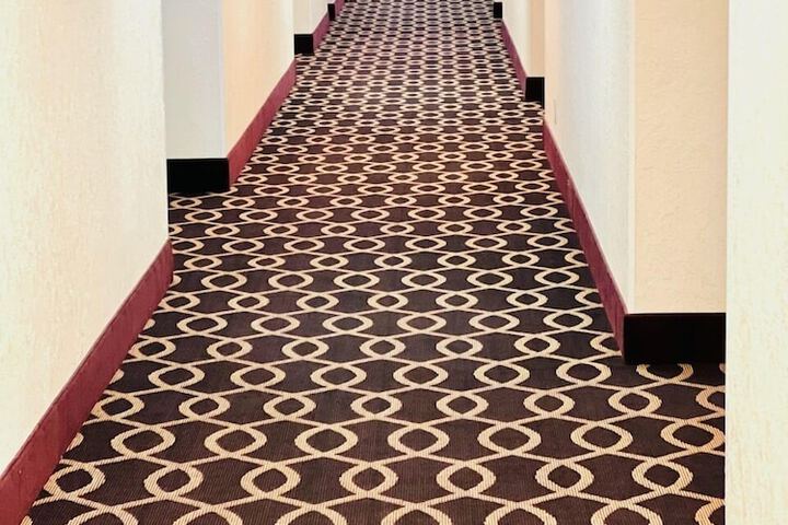 Ballroom/Hall 42 of 44
