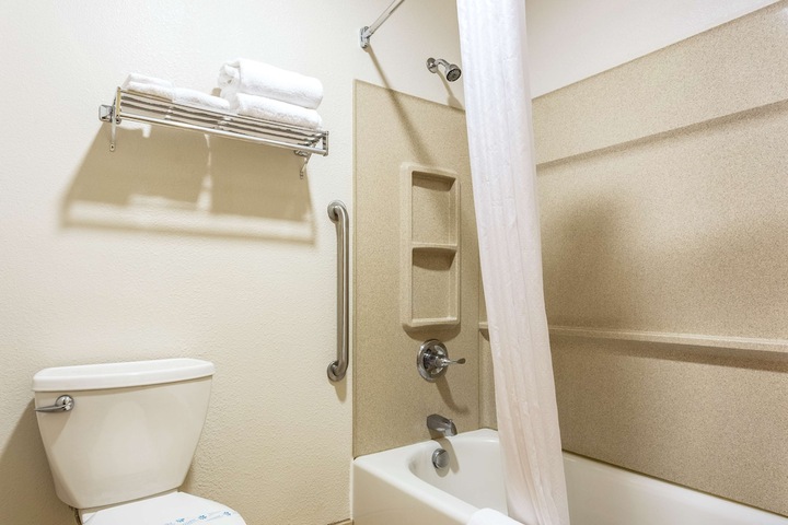 Room 20 of 22