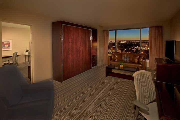 Room 16 of 61