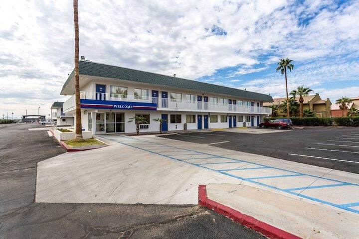 Hotel 3 of 37