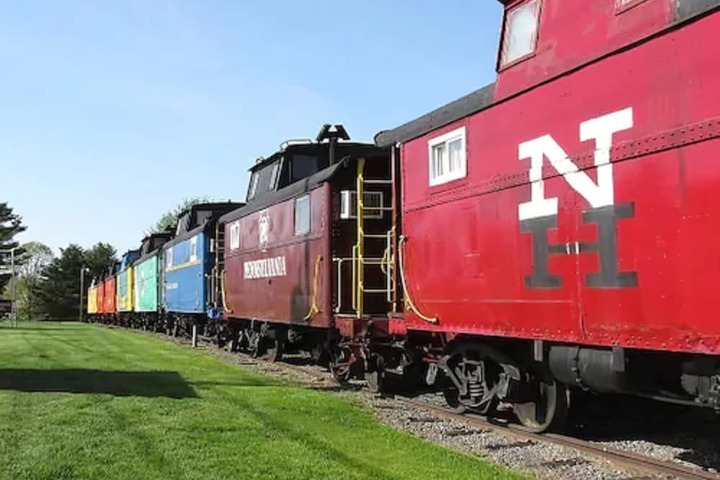Red Caboose Motel