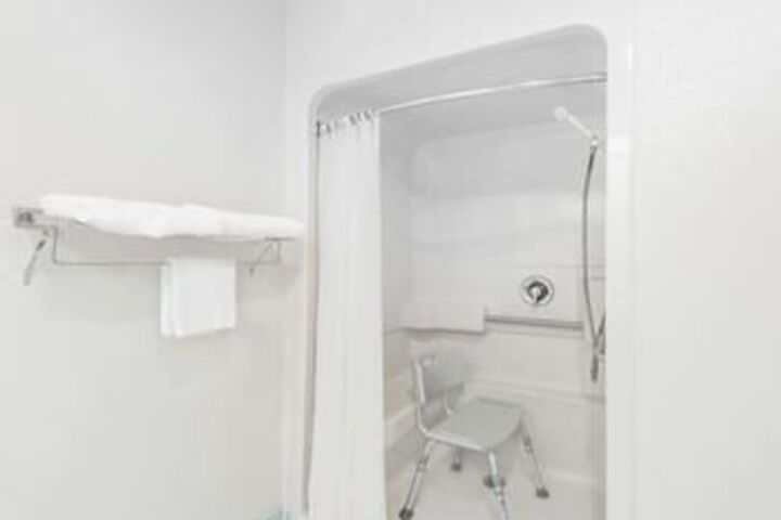 SureStay Plus Hotel by Best Western Somerset