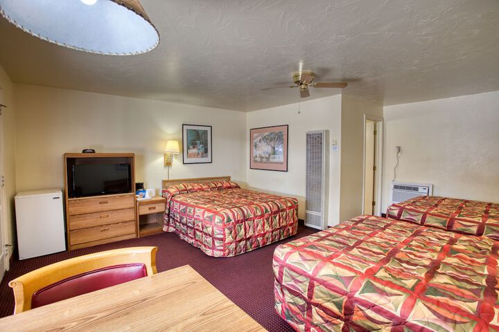 Room 3 of 16