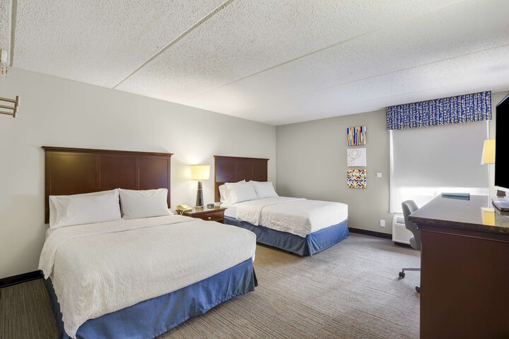 Room 12 of 18
