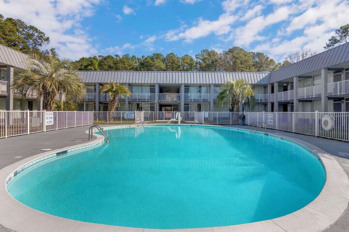 Pool 7 of 46