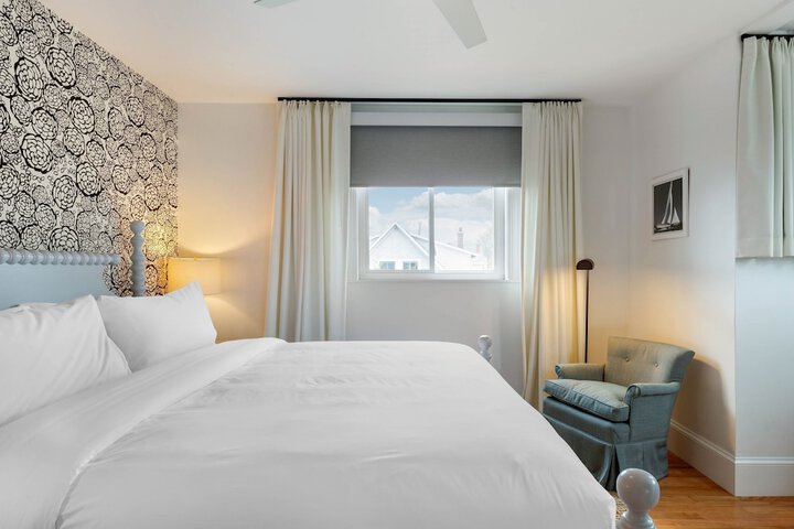 Room 48 of 55