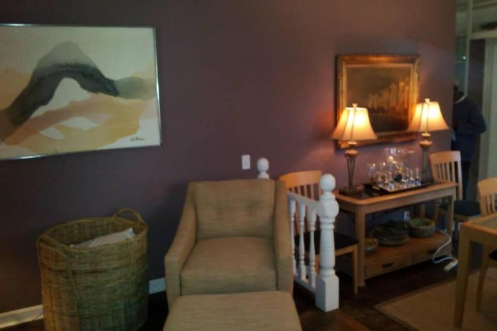 Room 32 of 42