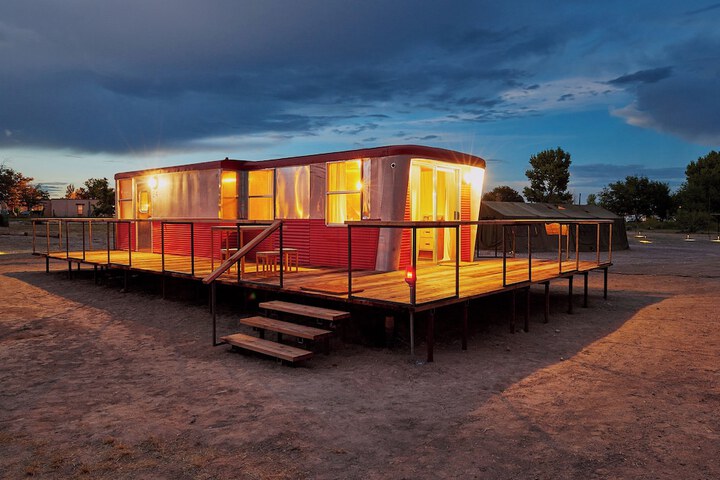 El Cosmico